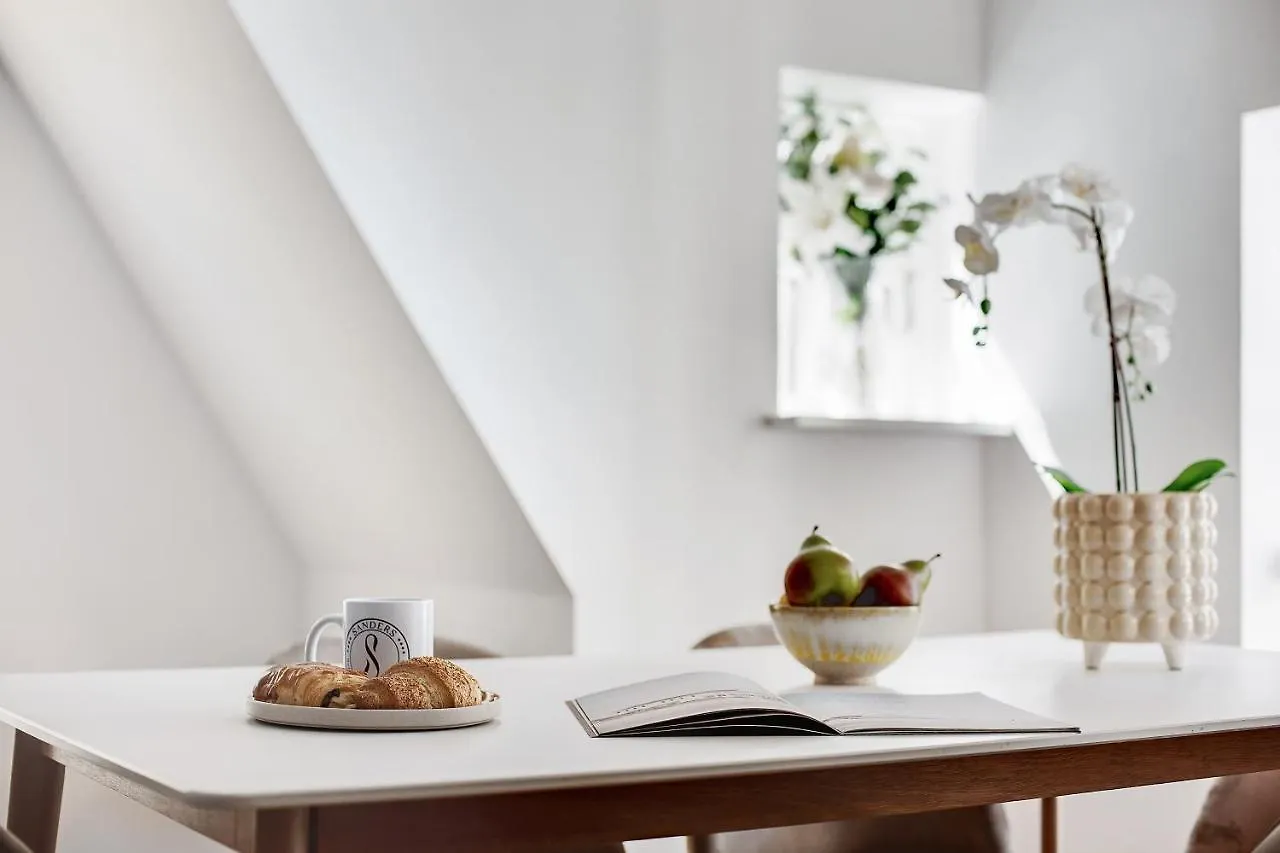 Sanders Regent - Inviting One-Bedroom Apartment Near Central Square Copenhagen